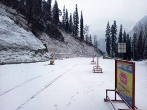 Snowfall at Atal Tunnel ,Manali